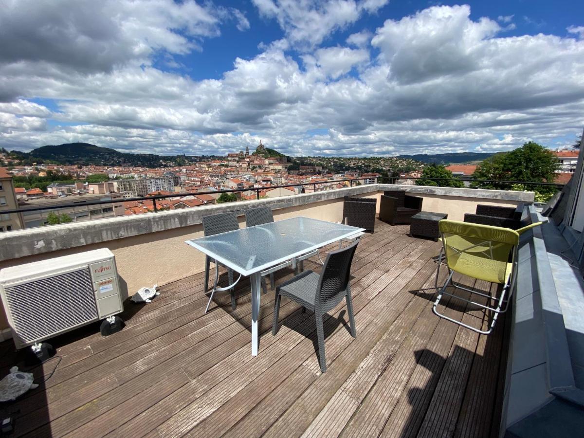 Demeure Des Dentelles Avec Parking Gratuit Bed & Breakfast Le Puy-en-Velay Eksteriør bilde