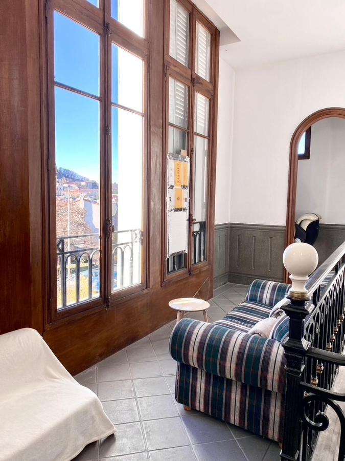 Demeure Des Dentelles Avec Parking Gratuit Bed & Breakfast Le Puy-en-Velay Eksteriør bilde